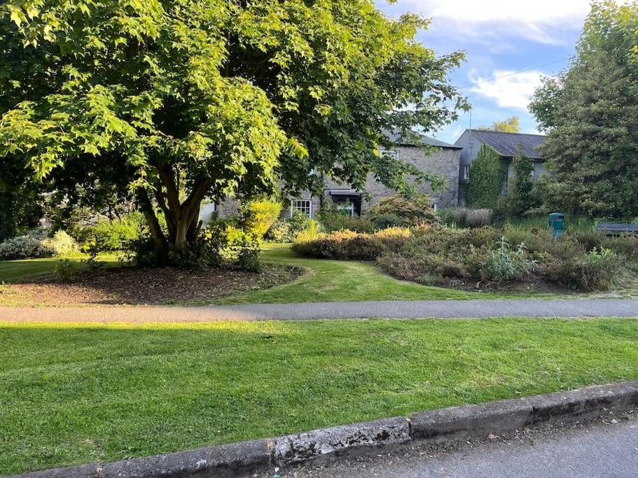 Wee Toad Hole Heart Of Kendal - Cottage Sleeps 4-6 - Dogs Welcome Zewnętrze zdjęcie
